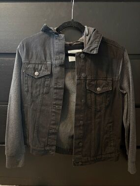 Women’s Black Hooded Denim Jacket with Knit Sleeves